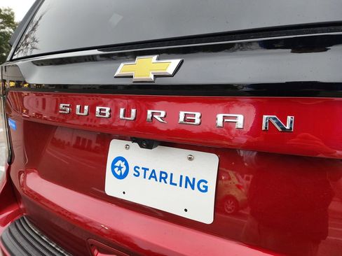New 2025 Chevrolet Suburban Premier AWD/4WD image 28