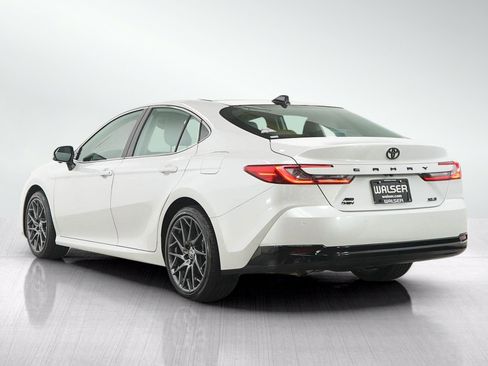 Used 2026 Toyota Camry XLE w/ Premium Plus Package AWD/4WD image 3