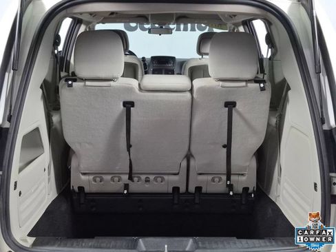 Used 2012 Dodge Grand Caravan SE FWD image 26