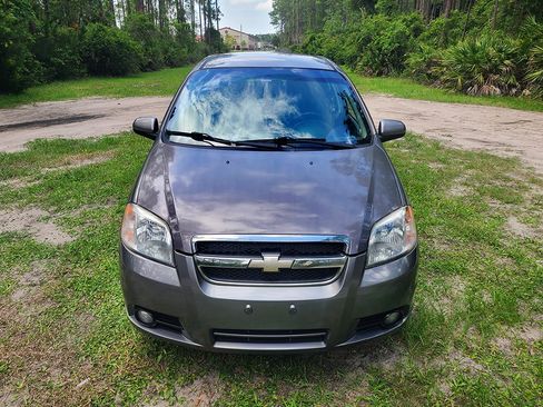 Used 2011 Chevrolet Aveo LT w/ LPO, Bodyside Molding Package FWD image 2