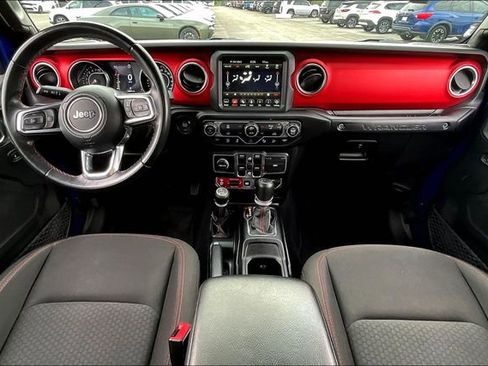 Used 2019 Jeep Wrangler Unlimited Rubicon w/ Dual Top Group image 7