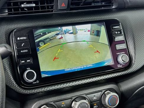 Used 2023 Nissan Kicks SV FWD image 15