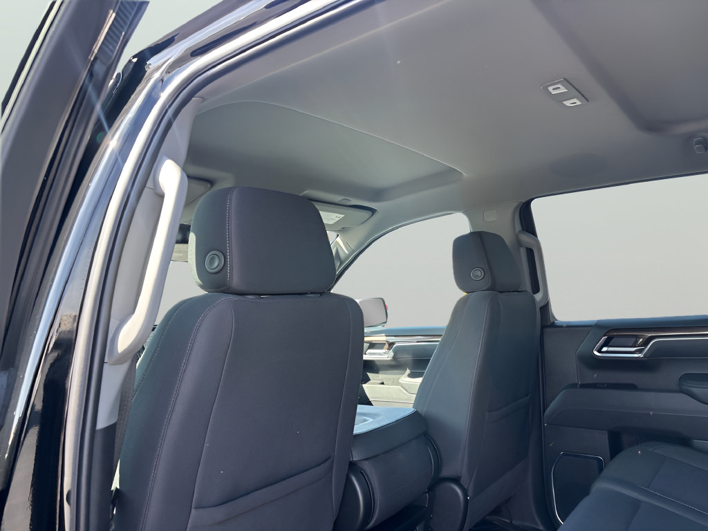 Used 2025 Chevrolet Silverado 1500 RST RWD image 31