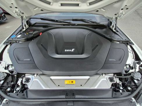 Used 2024 BMW i4 eDrive35 w/ Premium Package RWD image 15