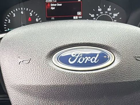 Certified 2022 Ford Escape SEL image 19