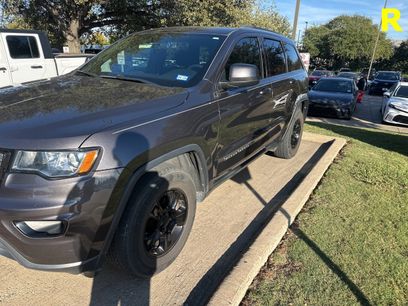Used 2018 Jeep Grand Cherokee Laredo