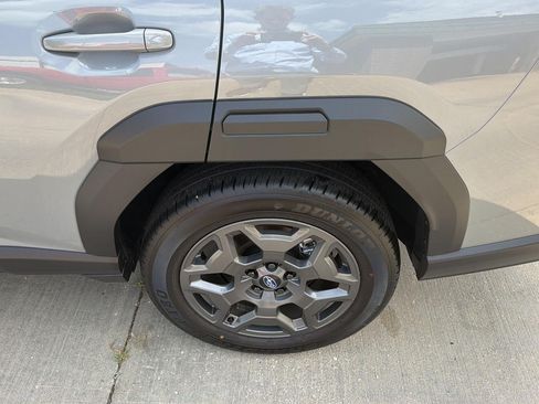Used 2026 Subaru Outback Premium AWD/4WD image 2