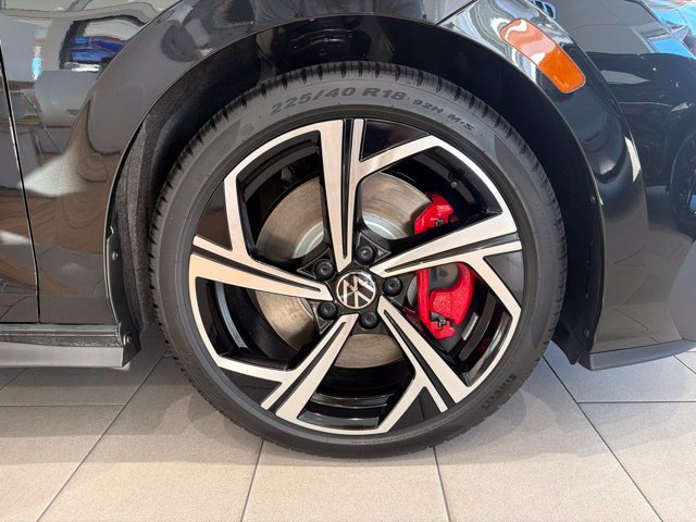 New 2026 Volkswagen GTI SE FWD image 7
