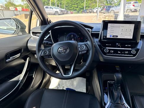 Used 2024 Toyota Corolla XSE FWD image 13