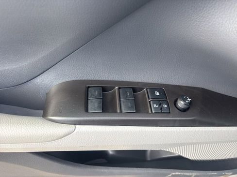 Used 2023 Toyota Camry LE image 13