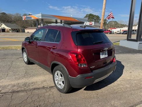 Used 2016 Chevrolet Trax LT w/ LT Convenience Package image 8