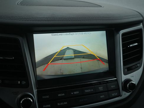 Used 2017 Hyundai Tucson SE Plus image 21