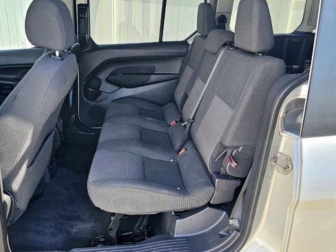 Used 2017 Ford Transit Connect XL image 11