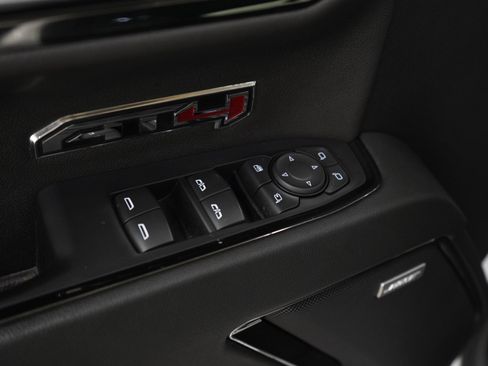 Used 2023 GMC Sierra 1500 AT4 w/ AT4 Premium Package AWD/4WD image 18