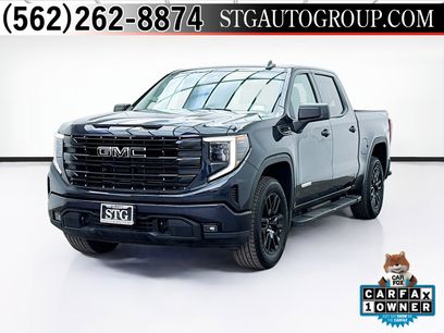 Used 2024 GMC Sierra 1500 Elevation w/ LPO, Elevation Black Package
