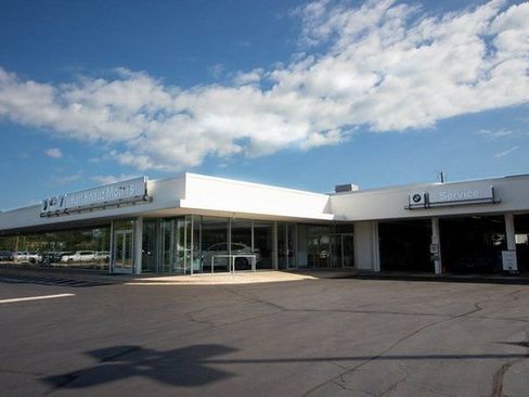 Used 2025 BMW i7 xDrive60 image 38