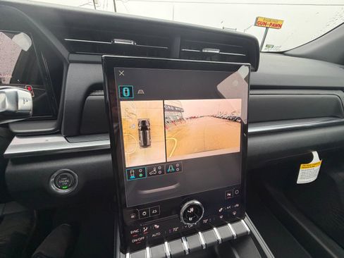 New 2026 GMC Terrain Elevation image 15