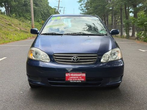 Used 2004 Toyota Corolla LE FWD image 2