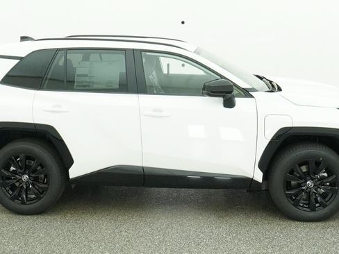 New 2026 Toyota RAV4 SE AWD/4WD image 11