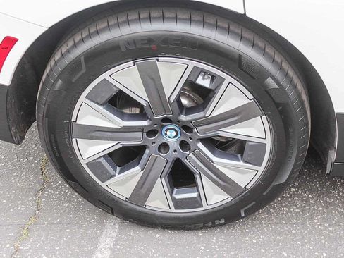 Certified 2023 BMW iX xDrive50 w/ Convenience Package AWD/4WD image 8