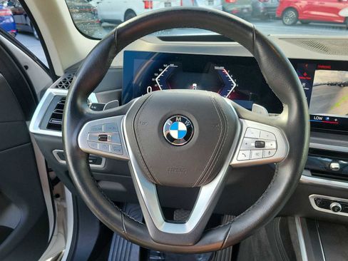 Used 2025 BMW X7 xDrive40i w/ Premium Package AWD/4WD image 20