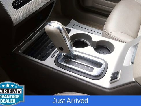 Used 2010 Ford Edge SEL image 20