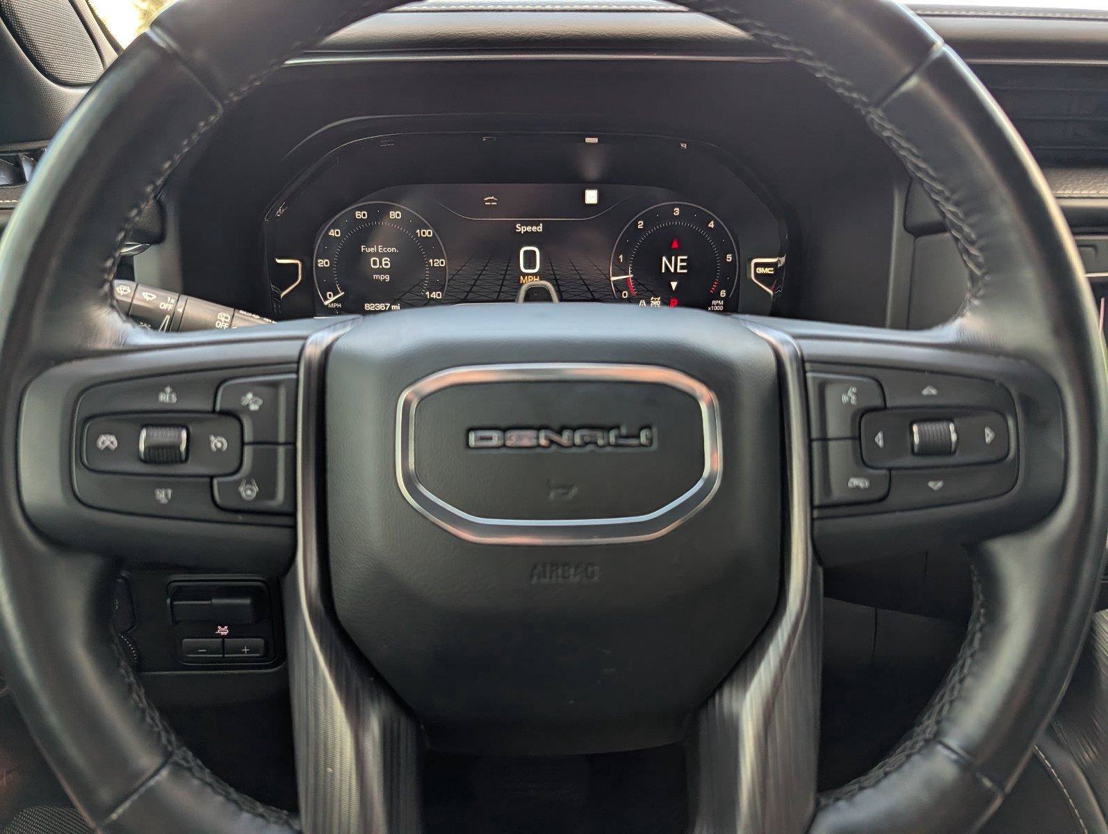 Certified 2023 GMC Yukon XL Denali Ultimate AWD/4WD image 22