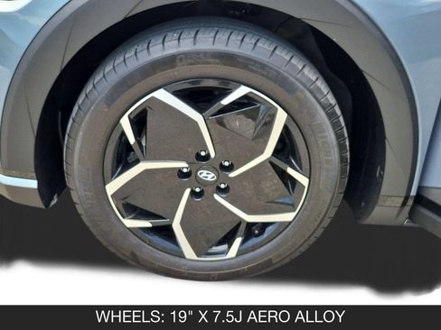 Used 2024 Hyundai Ioniq 5 SEL RWD image 11