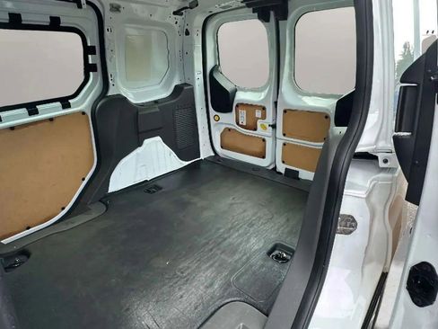 Used 2019 Ford Transit Connect XL image 13