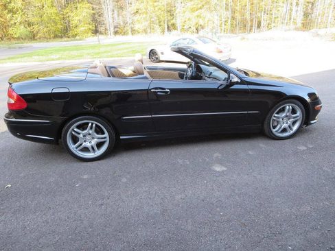 Used 2008 Mercedes-Benz CLK 550 Cabriolet image 7