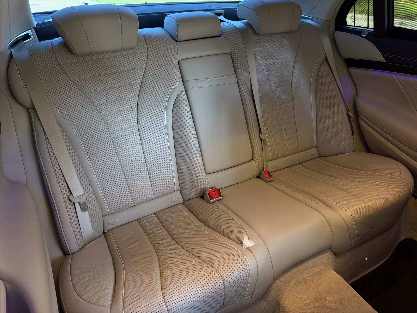 Used 2019 Mercedes-Benz S 560 Sedan image 20