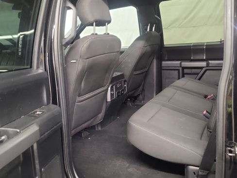 Used 2018 Ford F150 XLT w/ Equipment Group 302A Luxury AWD/4WD image 13