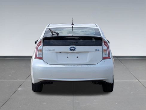 Used 2014 Toyota Prius Four FWD image 4