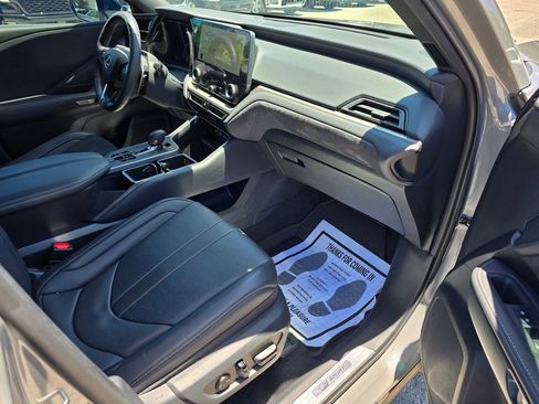 Used 2024 Lexus TX 500h AWD w/ Technology Package image 37