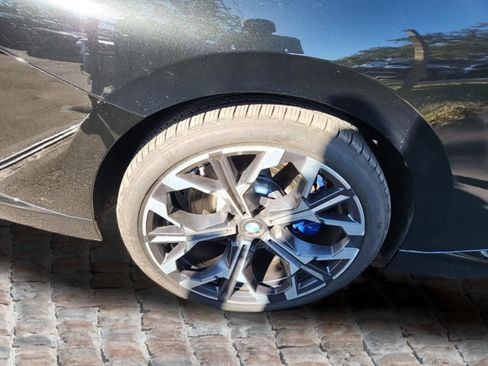 Used 2025 BMW M240i xDrive Coupe image 17