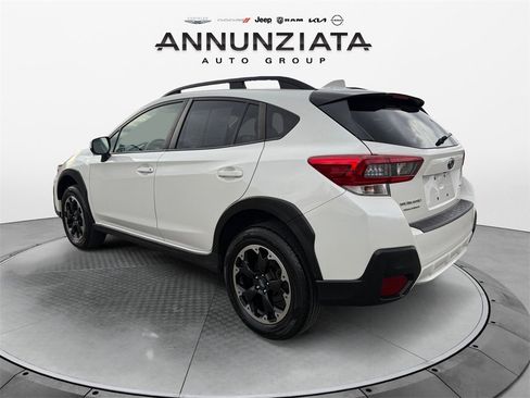 Used 2023 Subaru Crosstrek 2.0i Premium image 3