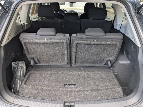 Used 2023 Volkswagen Tiguan S FWD image 29