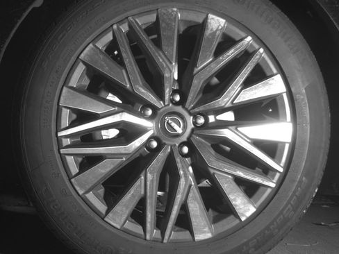 Used 2025 Nissan Altima 2.5 SV image 12