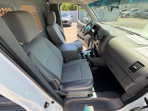 Used 2012 Nissan NV 2500 SV w/ Side Curtain Airbag Pkg RWD image 32