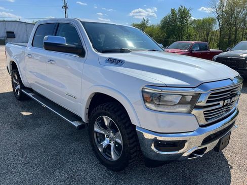 Used 2019 RAM 1500 Laramie AWD/4WD image 7