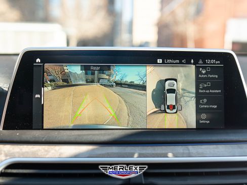 Used 2020 BMW 750i xDrive xDrive M SPORT LINE w/ Executive Package image 33