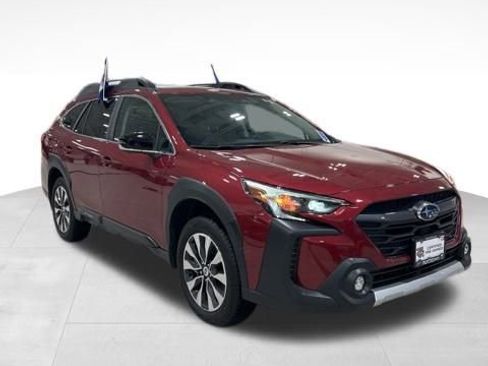 Certified 2025 Subaru Outback Limited image 1