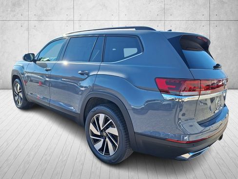 New 2026 Volkswagen Atlas SE FWD image 3