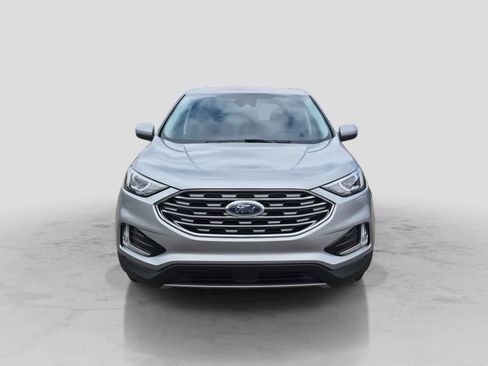 Used 2021 Ford Edge SEL w/ Convenience Package AWD/4WD image 3