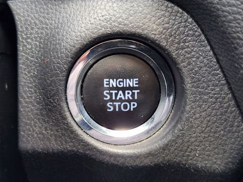 Used 2021 Toyota RAV4 XLE FWD image 25