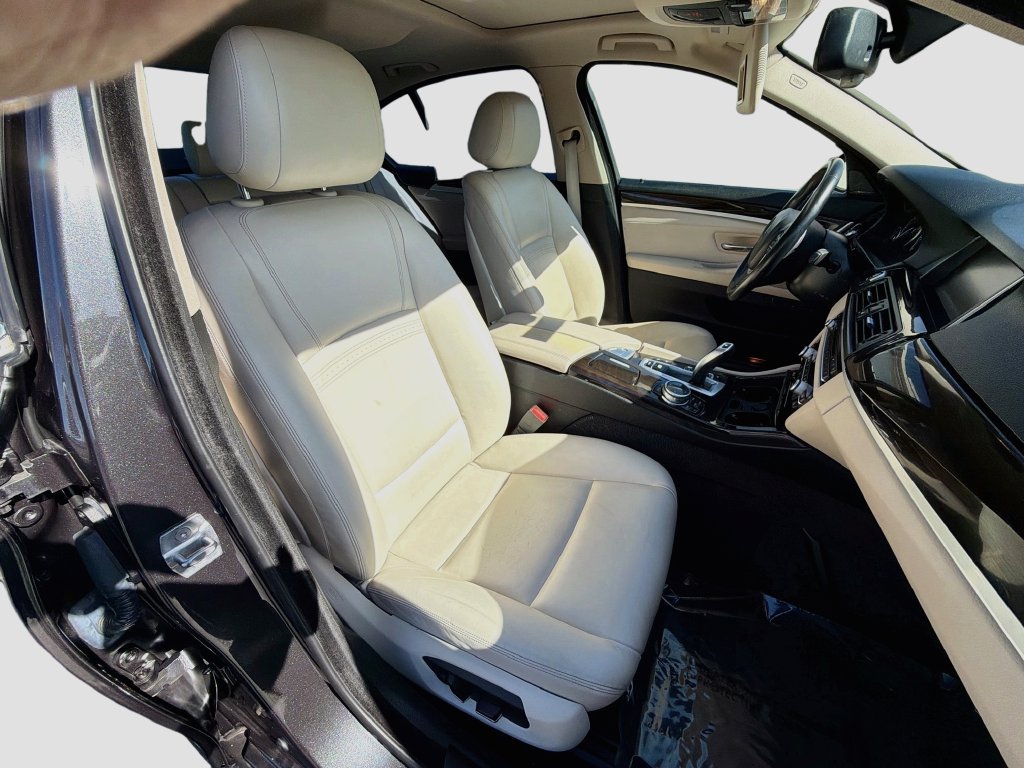 Used 2015 BMW 528i xDrive Sedan AWD/4WD image 29