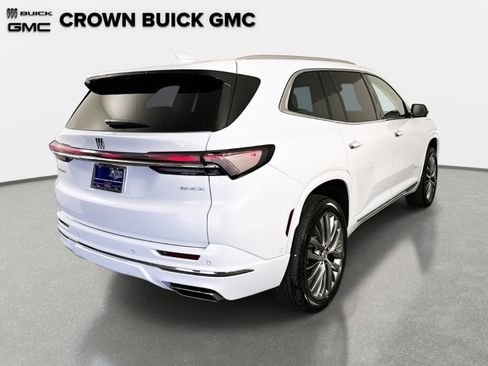 New 2026 Buick Enclave Avenir image 7