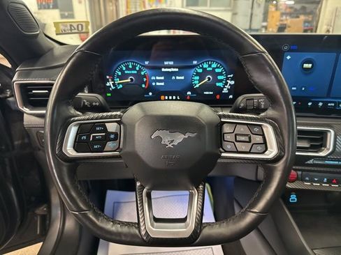 Used 2025 Ford Mustang Premium RWD image 12