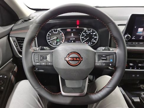 New 2026 Nissan Rogue SV AWD/4WD image 21
