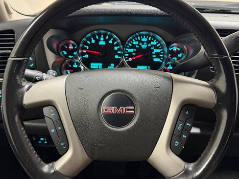Used 2015 Chevrolet Silverado 3500 W/T w/ WT Convenience Package AWD/4WD image 15